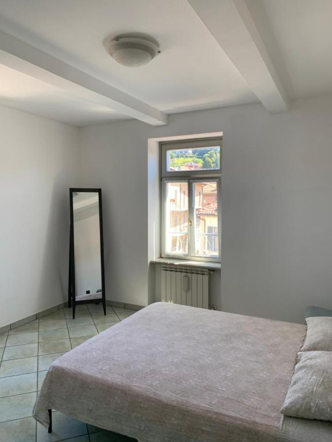 Palazzo Clerici Apartman Luino Kültér fotó