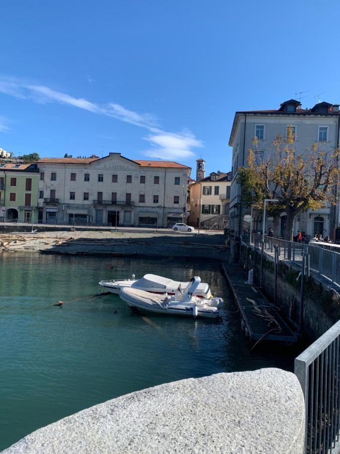 Palazzo Clerici Apartman Luino Kültér fotó