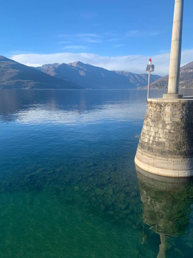 Palazzo Clerici Apartman Luino Kültér fotó